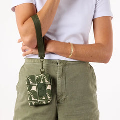 Lattice Go-To Wristlet in Olive