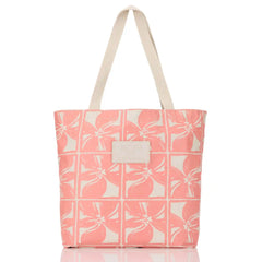 Lattice Reversible Tote in Sun Baked