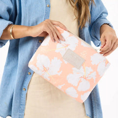 Taha'a Mid Pouch in Peachy