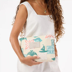 Wayfinder Mid Pouch in Pacific
